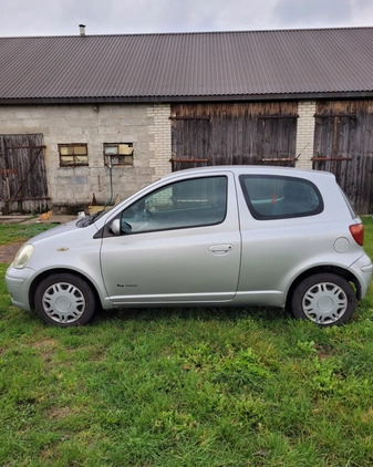 Toyota Yaris cena 7500 przebieg: 197900, rok produkcji 2005 z Jutrosin małe 79